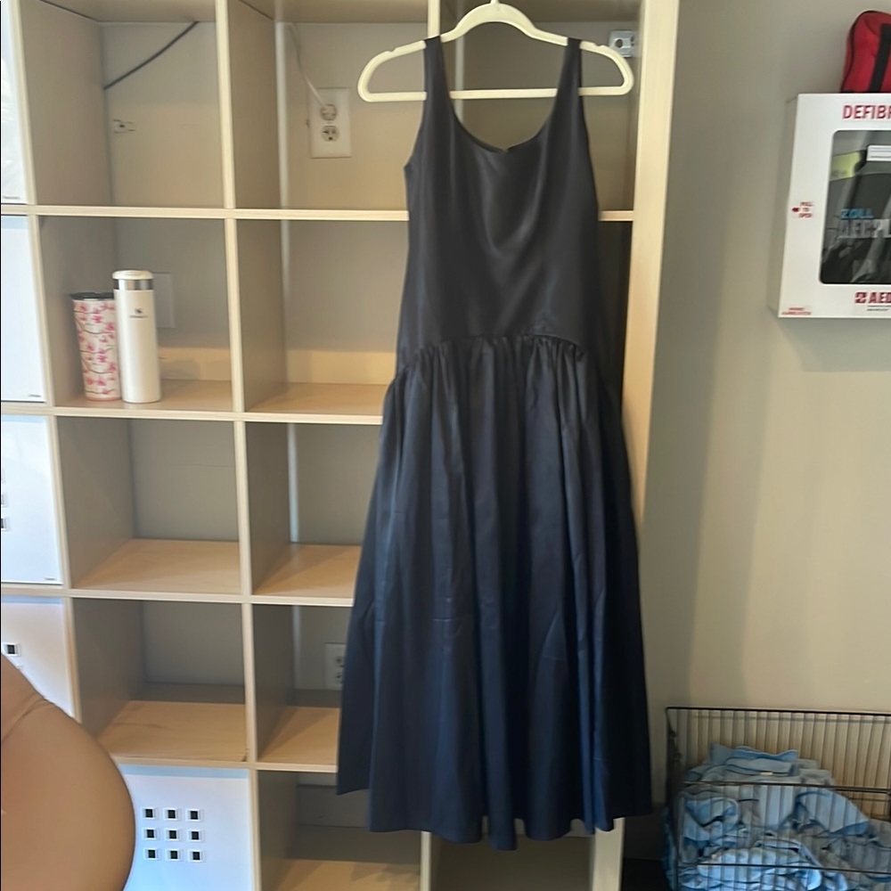Hutch Elegant Navy Sleeveless Maxi Dress